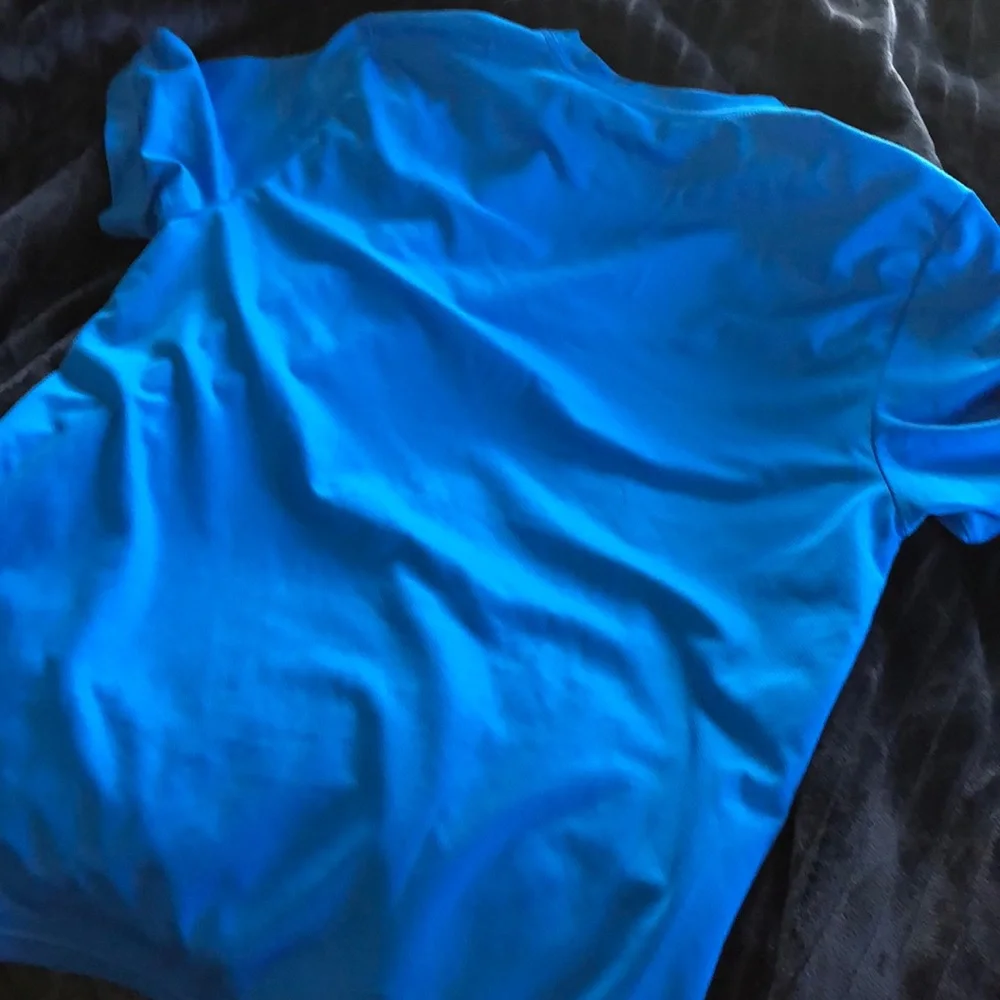 Golf Shirt NIKE Dri-Fit bright Blue Tee Large‎